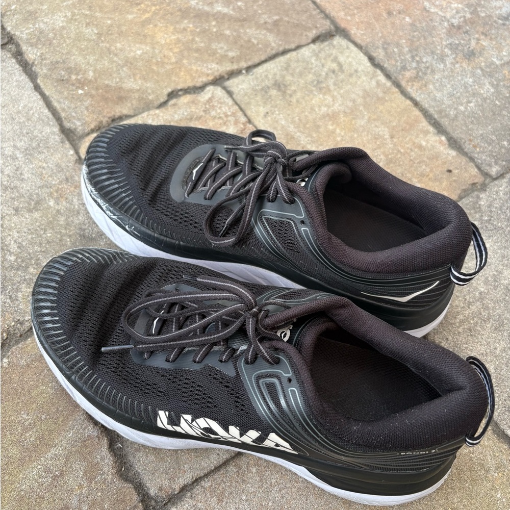 Hoka Bondi Women’s Black and White Athletic Shoes